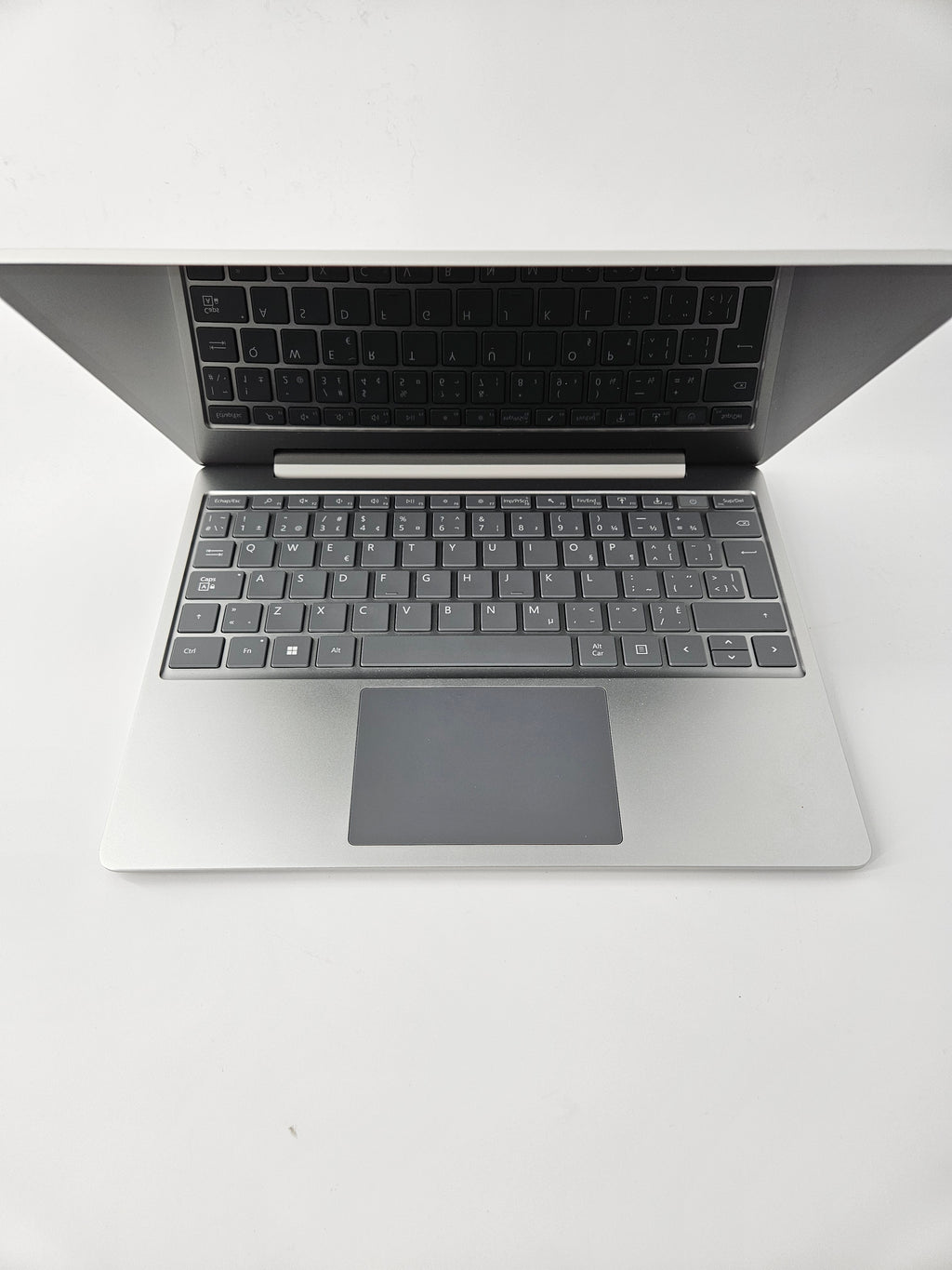 Microsoft Surface Laptop Go 2 Core i5-1135G7 2.4GHz 16GB 256GB 12.4" Touch W11P