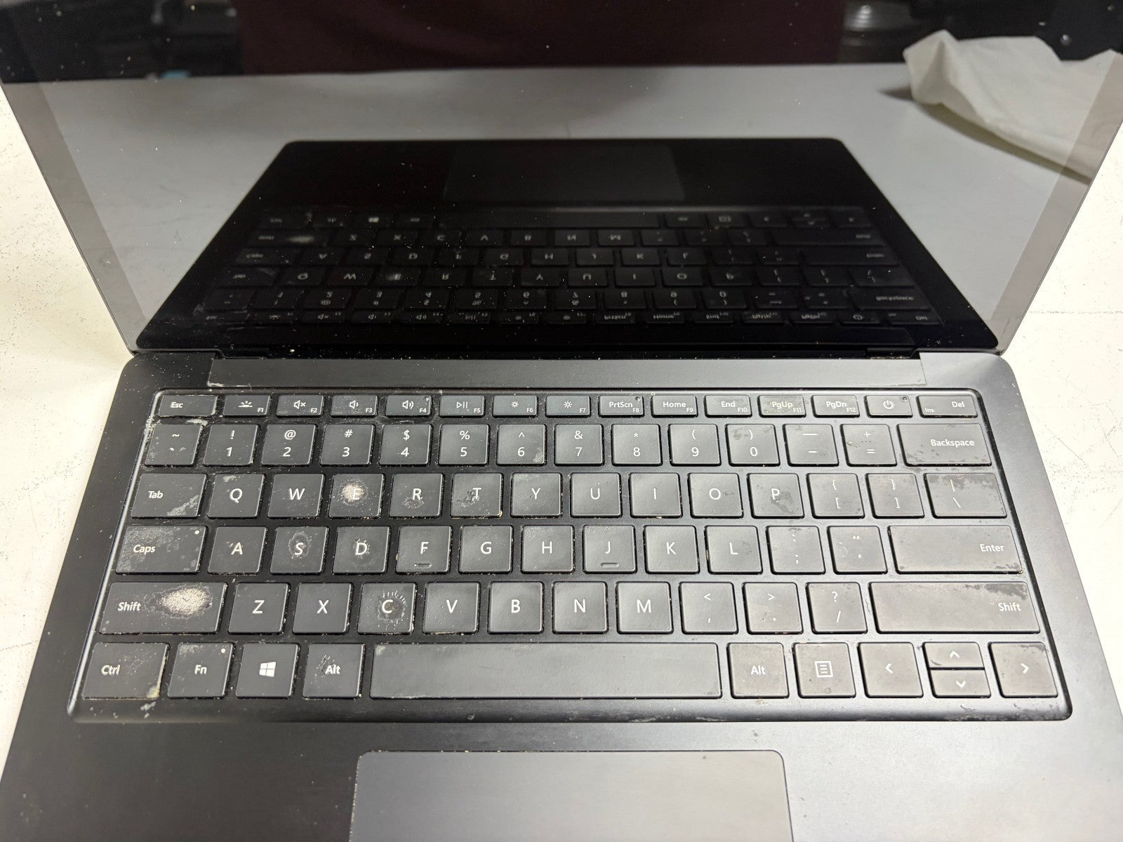 Microsoft Surface Laptop 4 Core i7-1185G7 3GHz 32GB 1TB NVMe 13.5" Touch W11 Pro